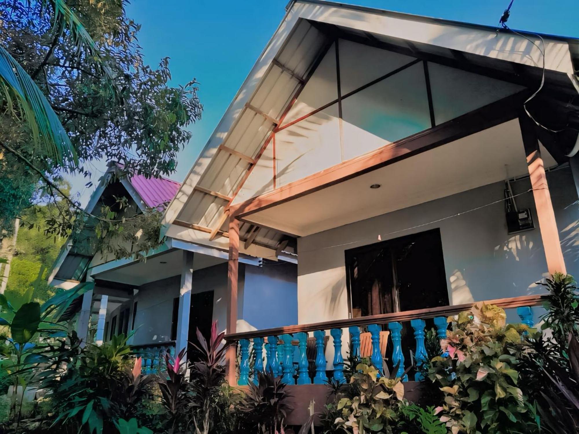 Fiqthya Chalet & Cafe Kampong Ayer Batang Exteriér fotografie